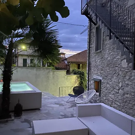 Holiday home Boutique Stone House Vedasco *